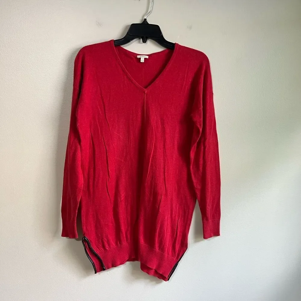 Project small red top - Picture 1 of 5